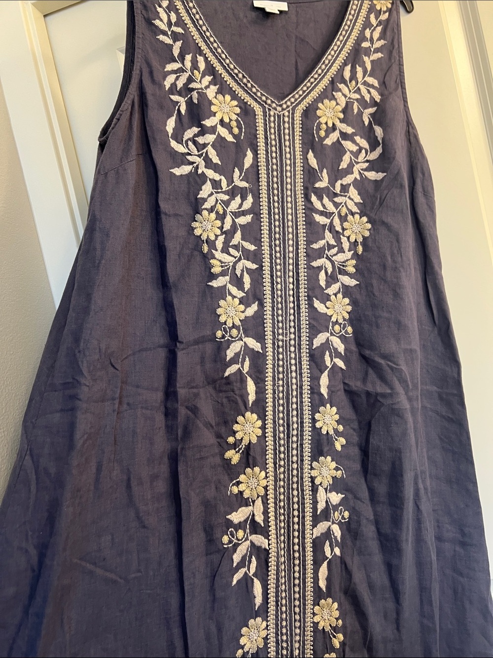 J. Jill Navy Linen Maxi Dress with Ivory Floral Embroidery - Picture 4 of 7